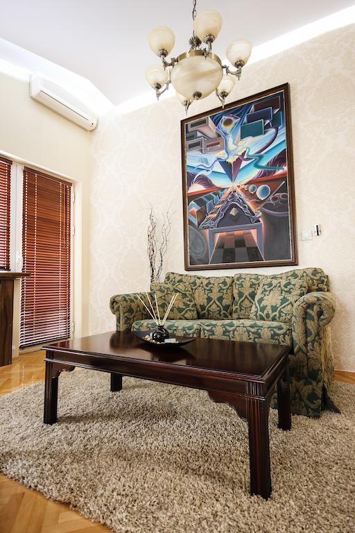 Hotel Villa Ragusa Скопье Экстерьер фото